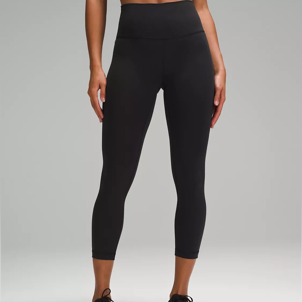 Lulu Lemon Hi Rise Cropped Leggings
